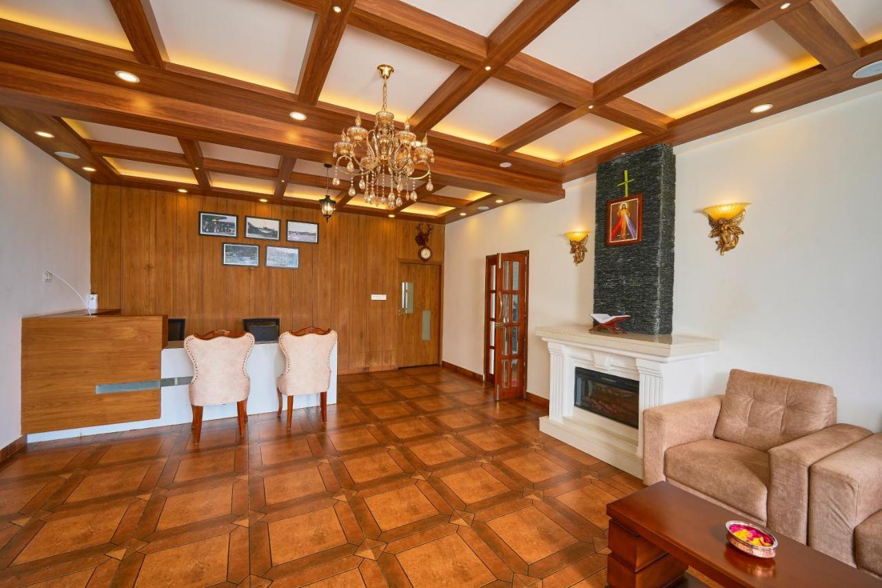 The Planet Munnar Hotel Suryanelli ภายนอก รูปภาพ
